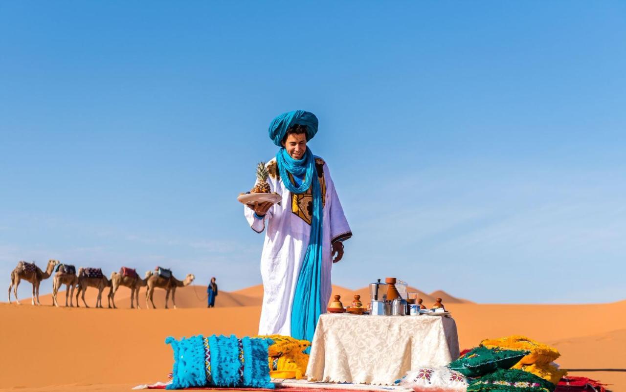 Ali & Sara'S Desert Palace Merzouga Exterior photo