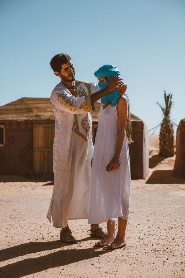 Ali & Sara'S Desert Palace Merzouga Exterior photo