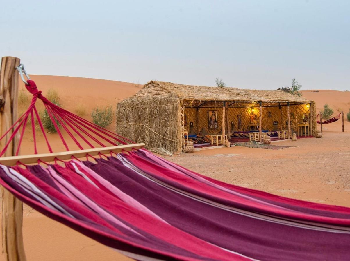 Ali & Sara'S Desert Palace Merzouga Exterior photo