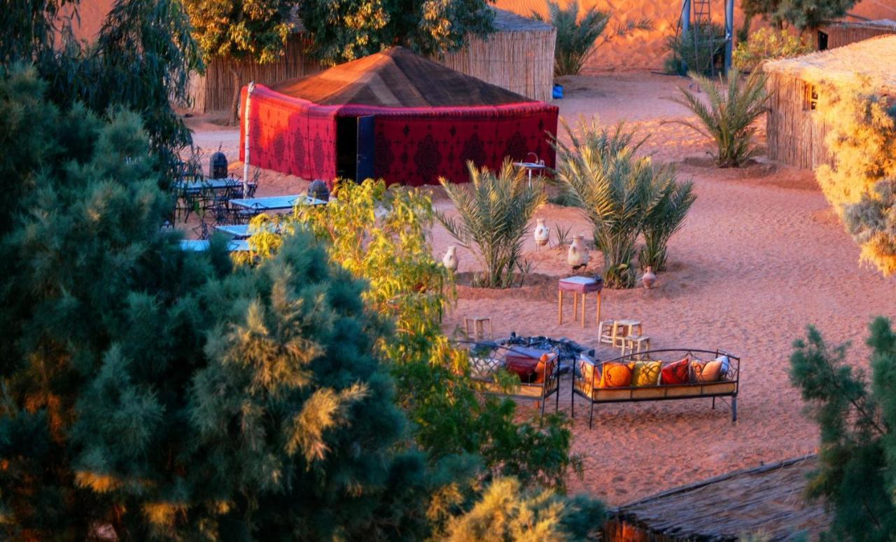 Ali & Sara'S Desert Palace Merzouga Exterior photo