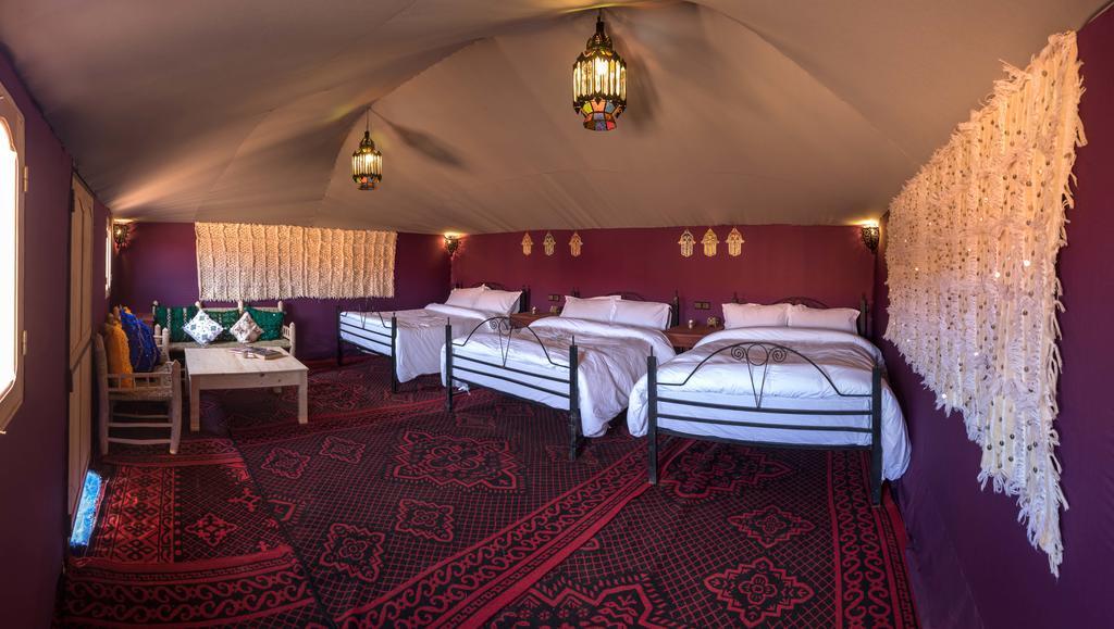 Ali & Sara'S Desert Palace Merzouga Exterior photo
