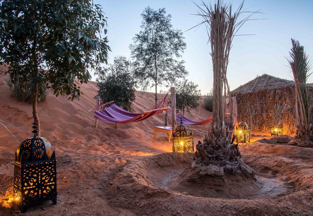 Ali & Sara'S Desert Palace Merzouga Exterior photo